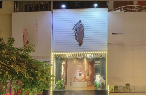 Cho thuê MBKD phố Kim Mã, Ba Đình, Hà Nội. DT 50m x7 tầng, MT 4,2 m, giá thuê 55 triệu/tháng (CTL)